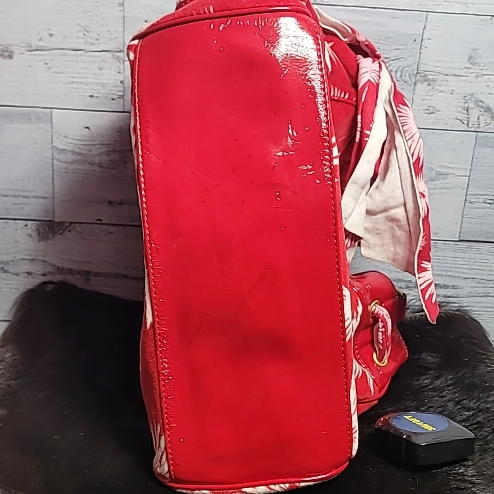 SOLD Vintage Y2K Juicy Couture Daydreamer Bag - Picture 10 of 17